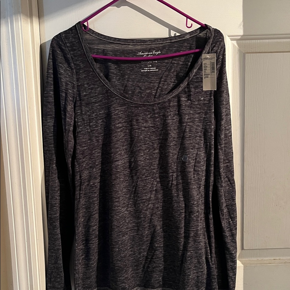 NET American Eagle Dark Gray Long Sleeve Top